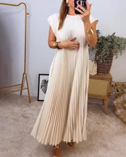 Giselle™ Effortlessly Elegant Pleated Dress