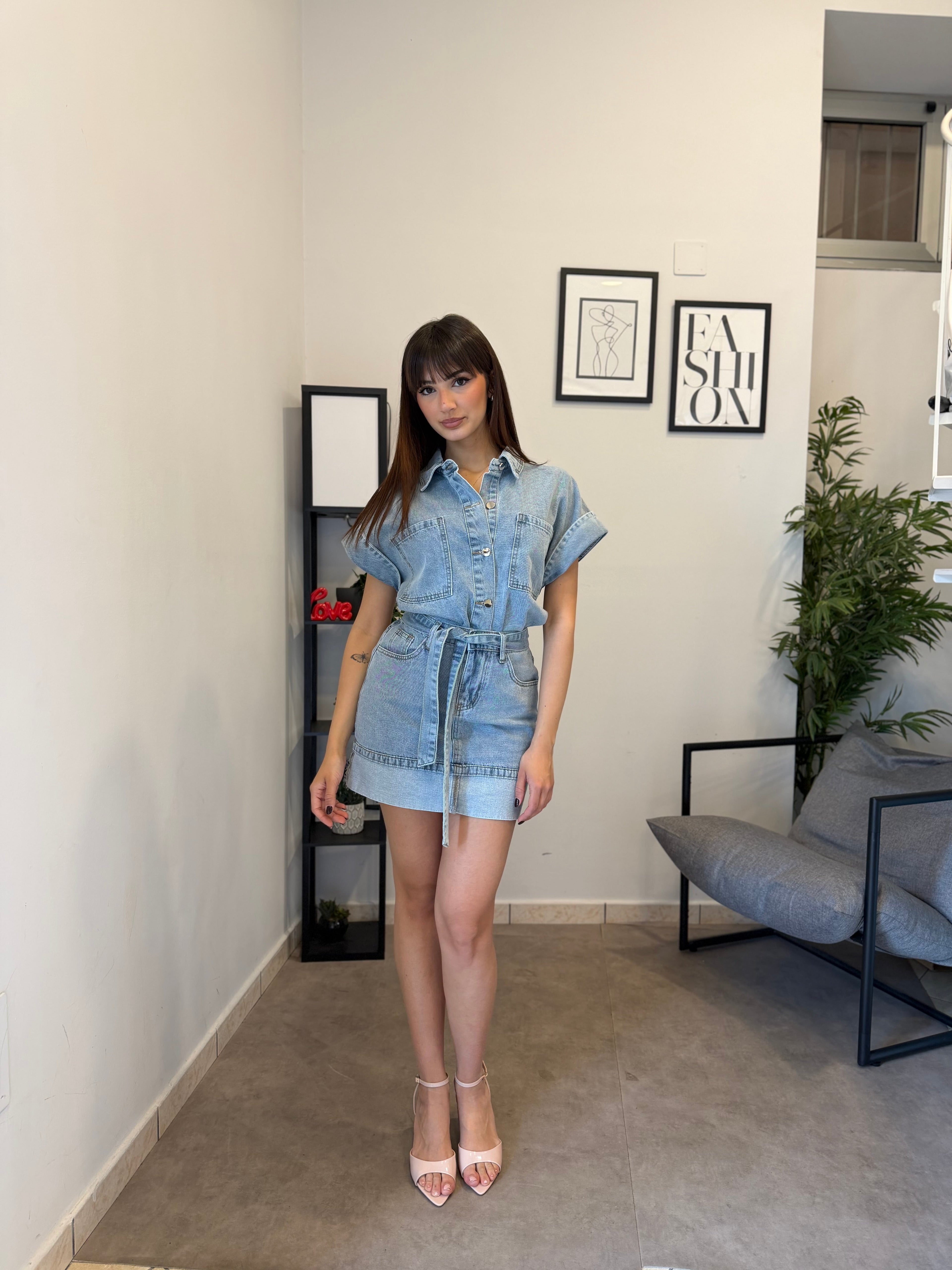 Set-Coordinato in denim chiaro 058